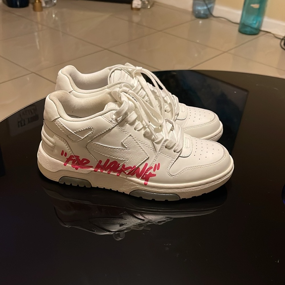 Off white - Picture 4 of 4